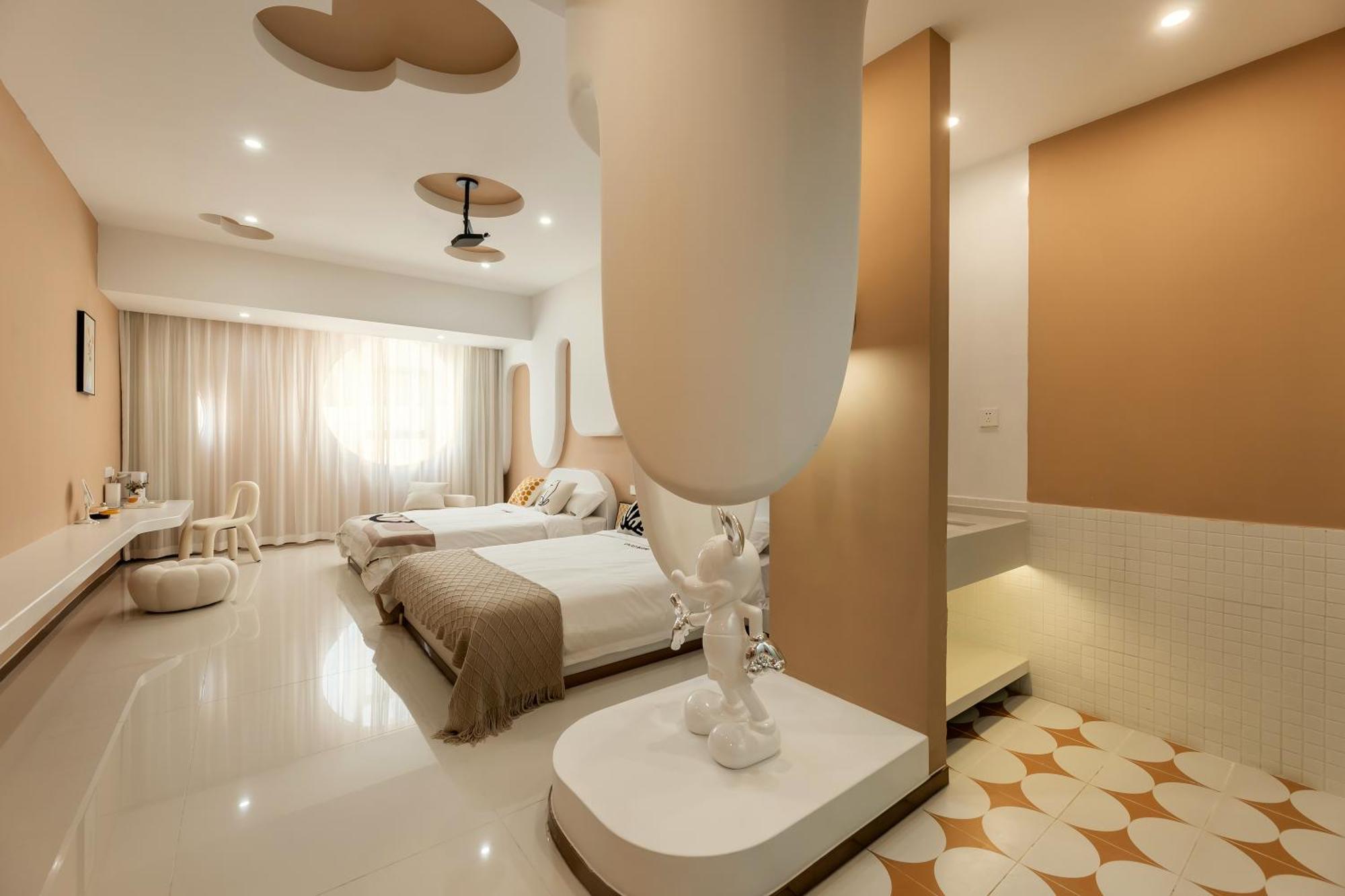 Mengkeqi Hotel